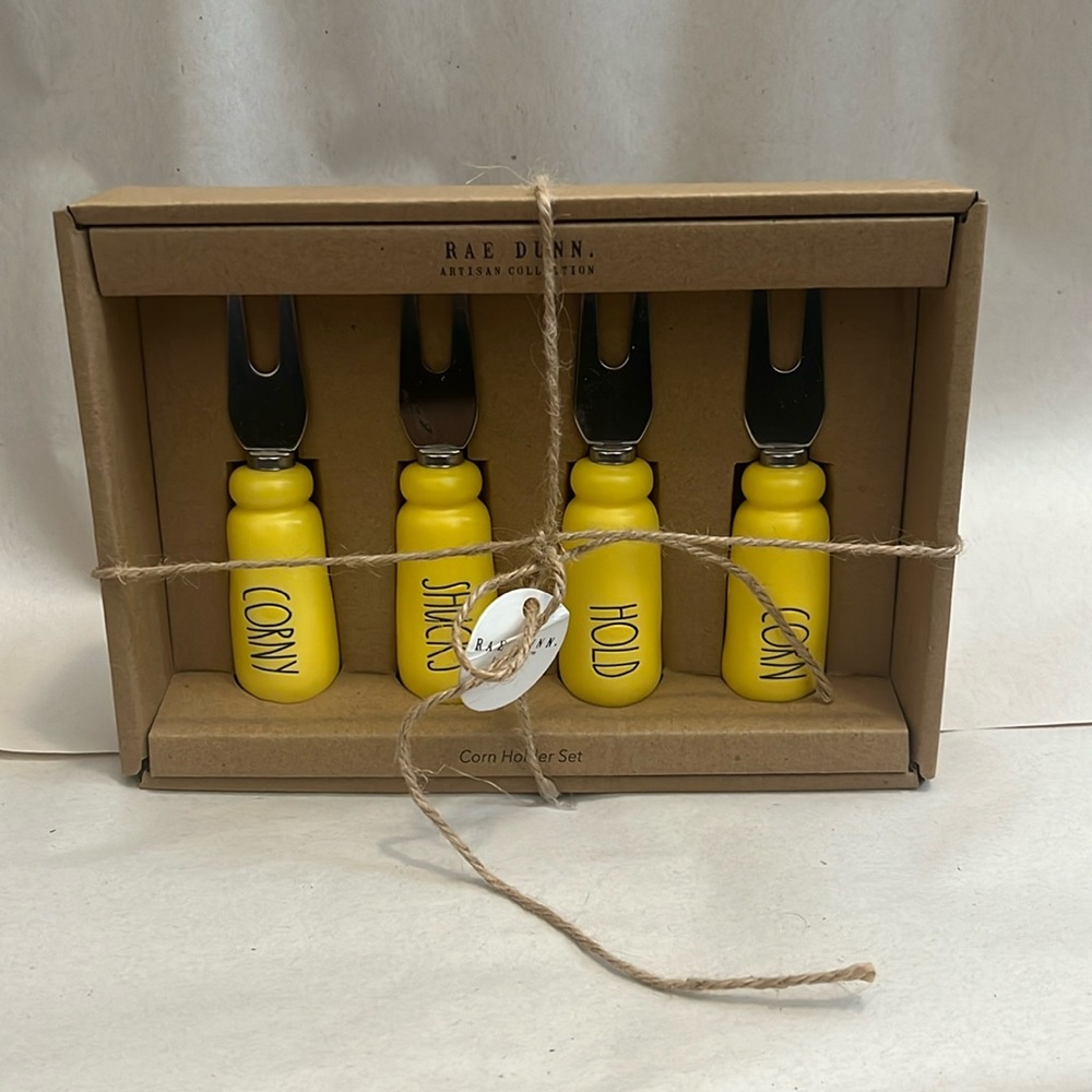 Rae dunn corn holder set yellow